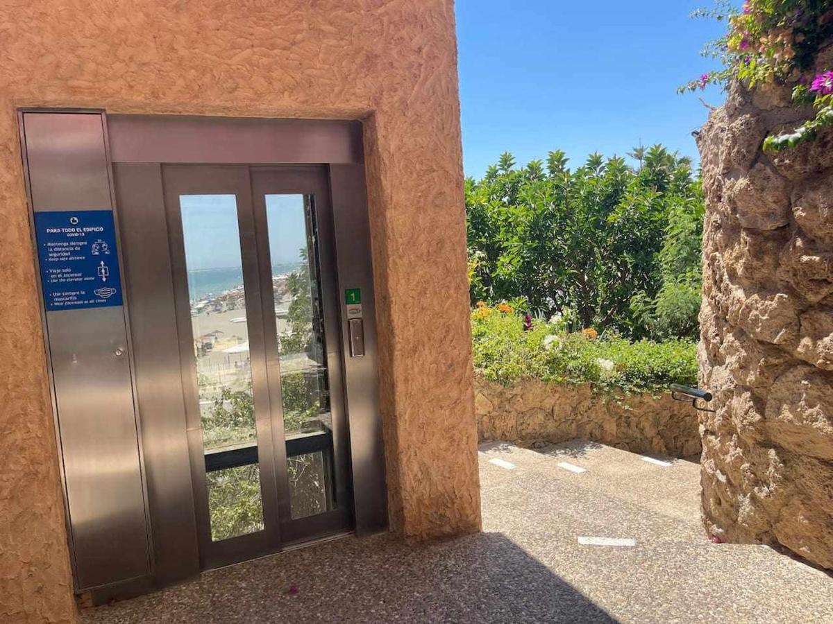 Apartamento Castillo De Santa Clara Sweet&Beach 托雷莫利诺斯 外观 照片